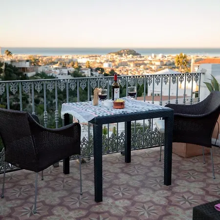 Вилла Meerblick Montgo-denia Дения